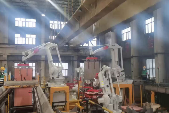 種闆及始極片機器人搬運工作站